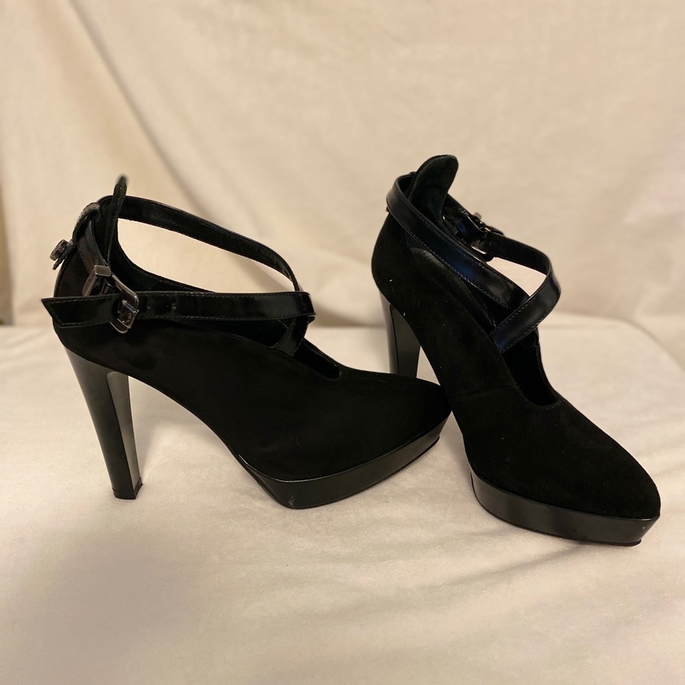 High heels shoes